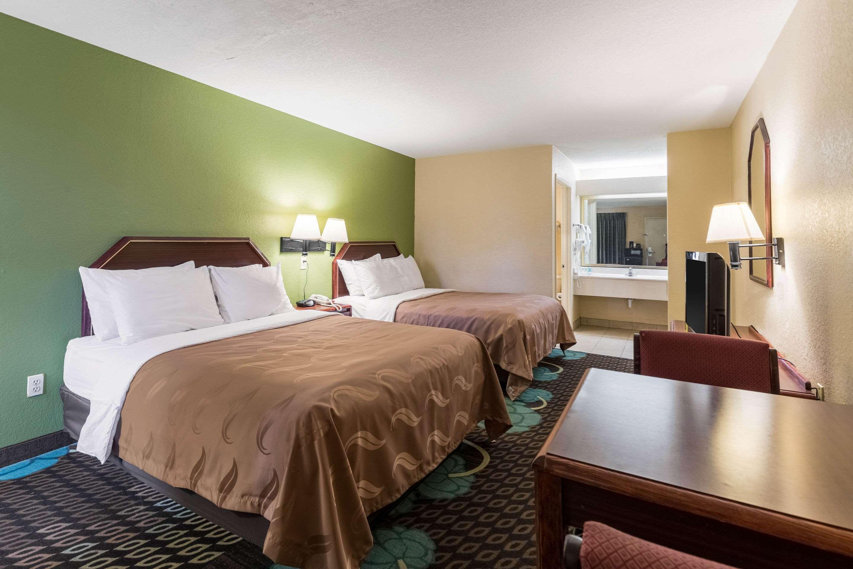 Quality Inn Alexandria Eksteriør billede