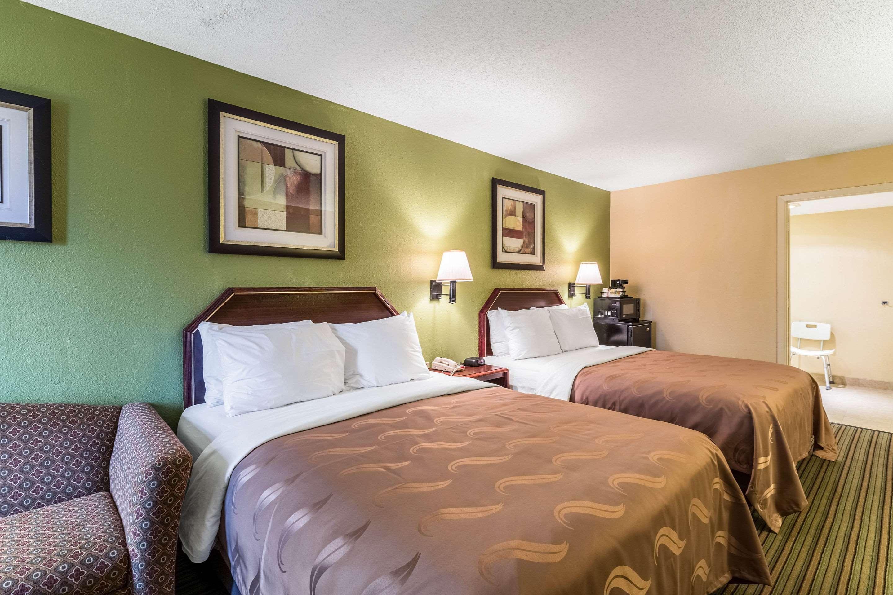 Quality Inn Alexandria Eksteriør billede