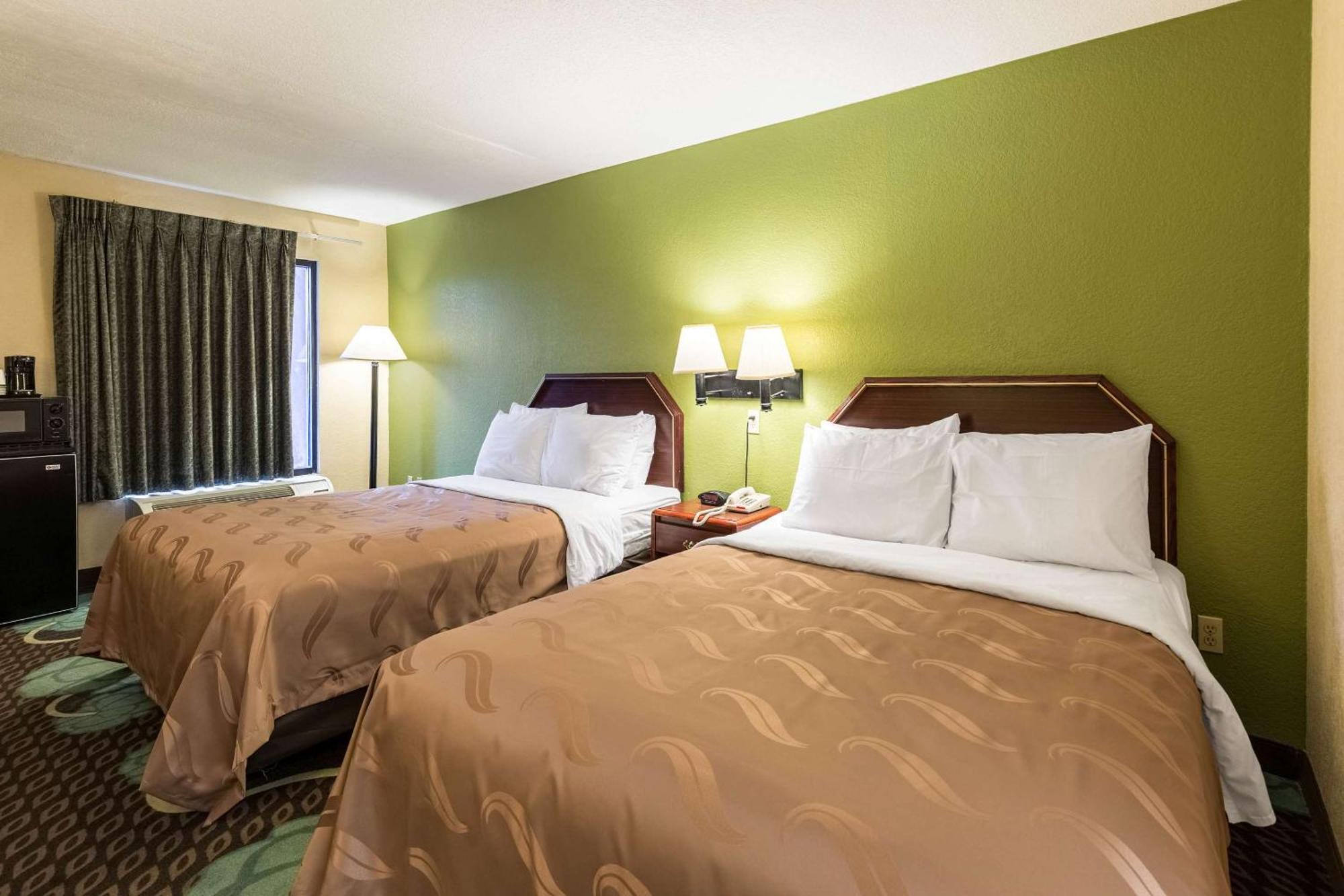Quality Inn Alexandria Eksteriør billede