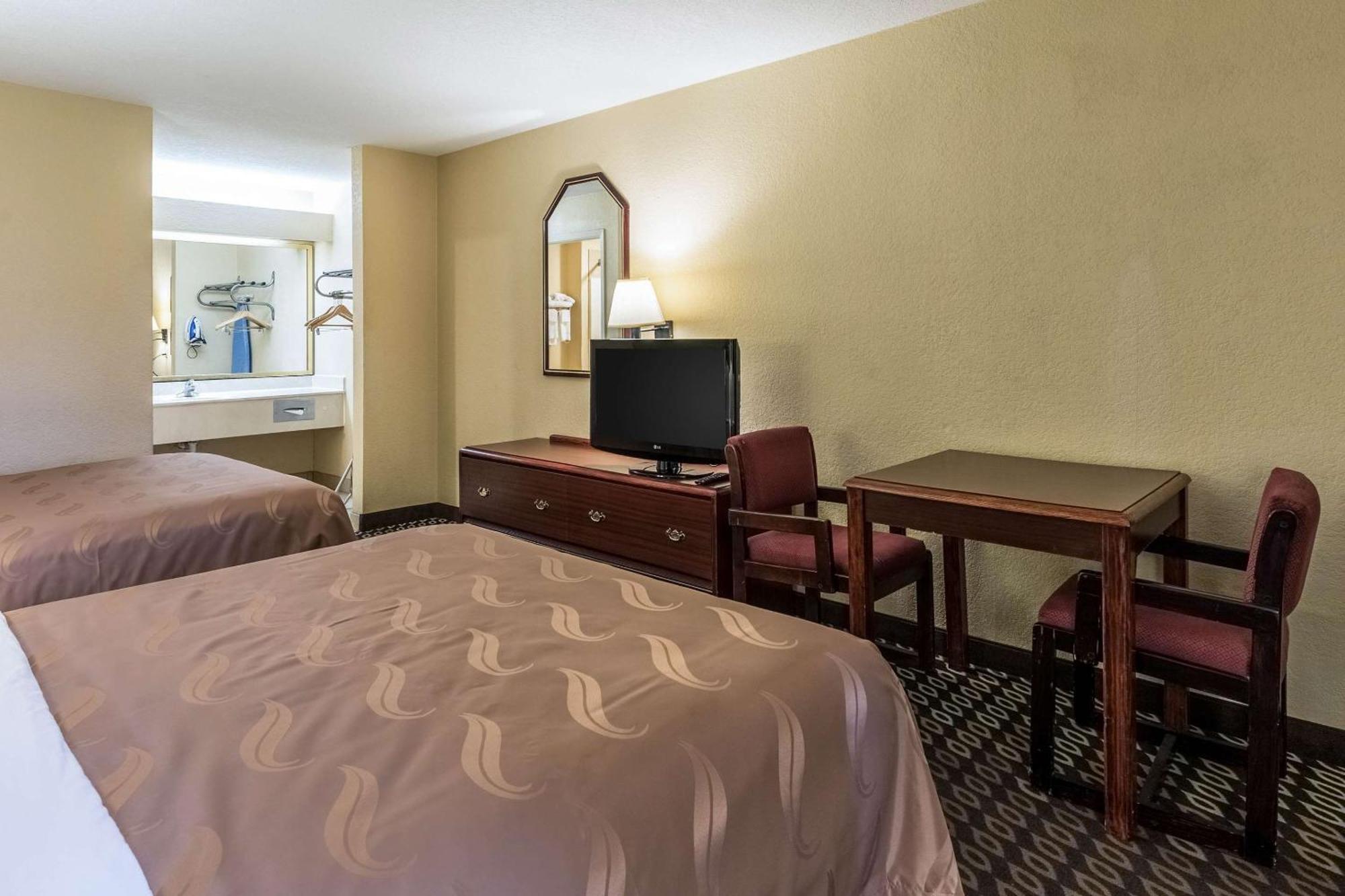 Quality Inn Alexandria Eksteriør billede