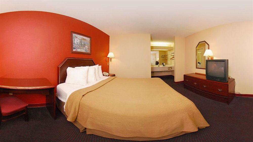 Quality Inn Alexandria Eksteriør billede