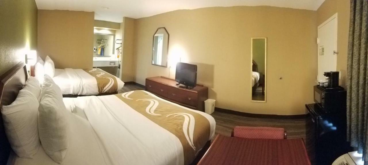 Quality Inn Alexandria Eksteriør billede