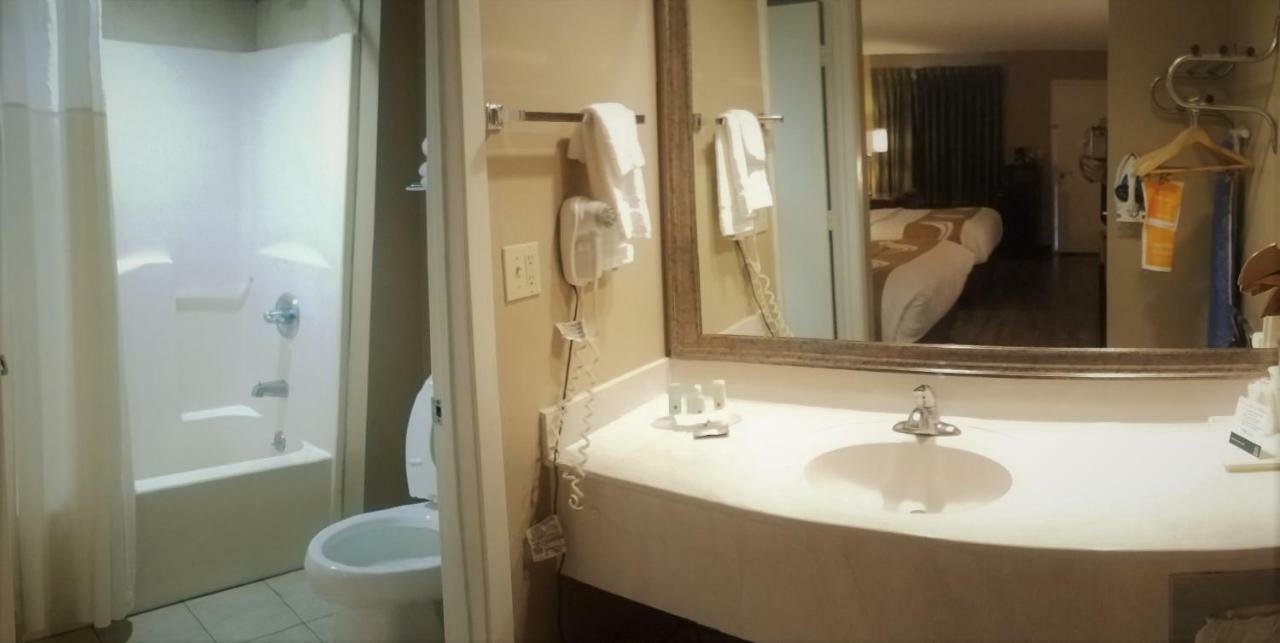 Quality Inn Alexandria Eksteriør billede